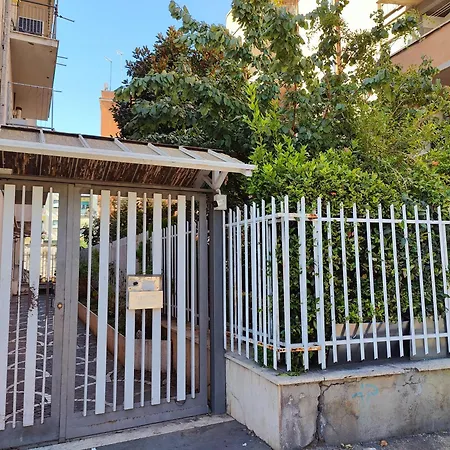 Qato House * Roma